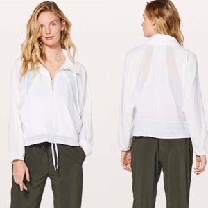 ✨NWT Lululemon Get Going Jacket White Sz 6✨
